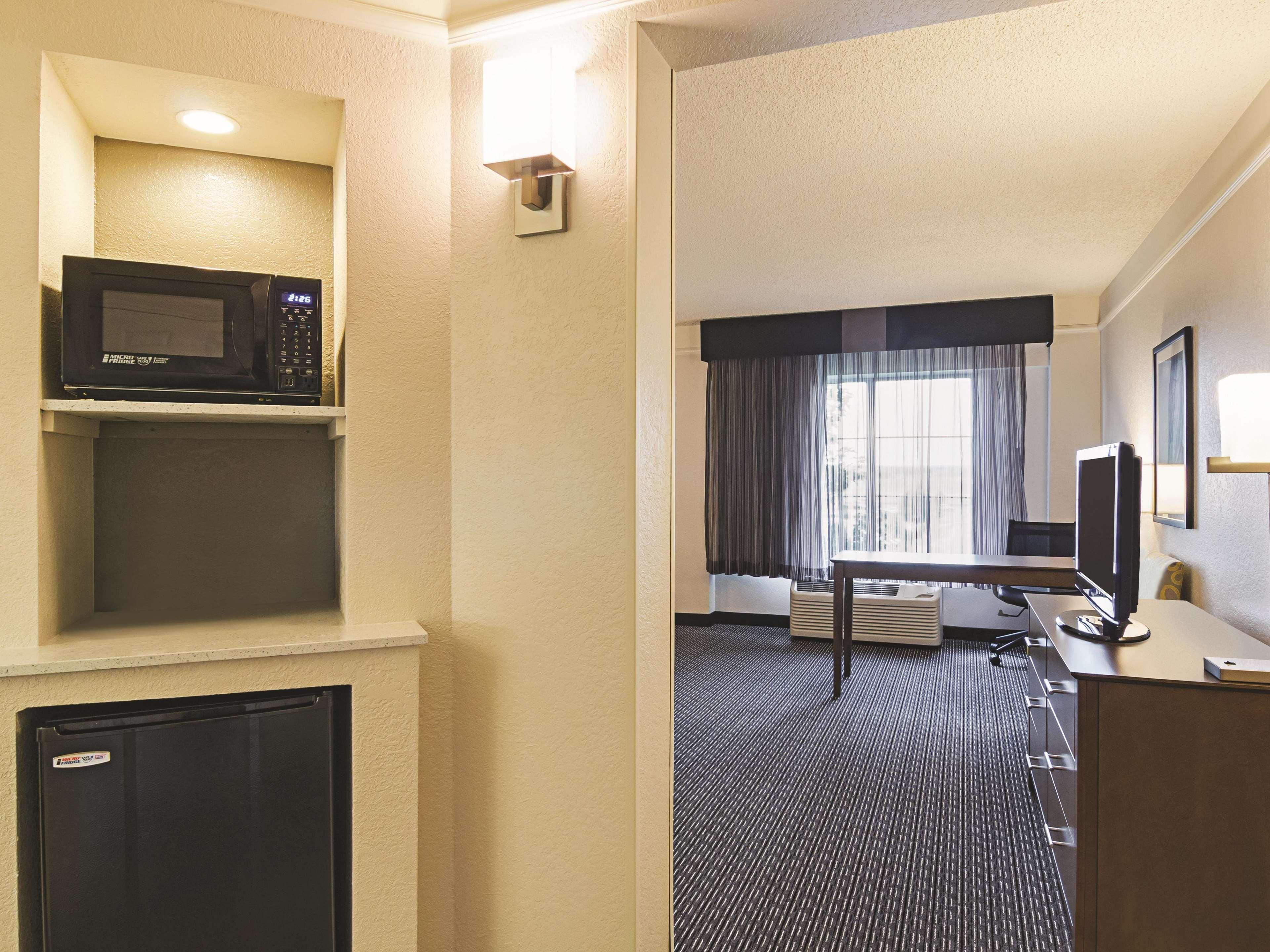 La Quinta By Wyndham Airport Dia DEN