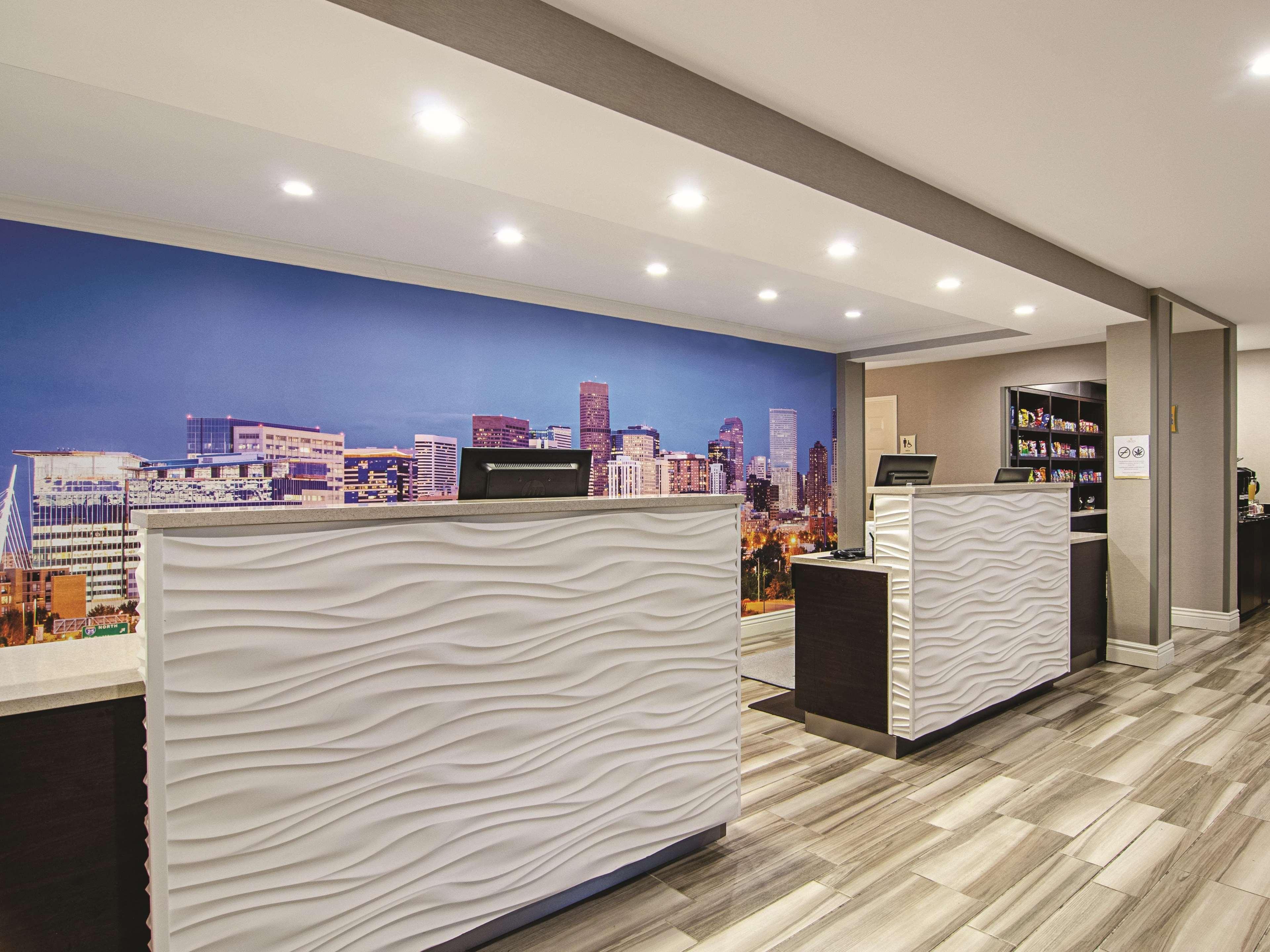 La Quinta By Wyndham Airport Dia 3* DEN