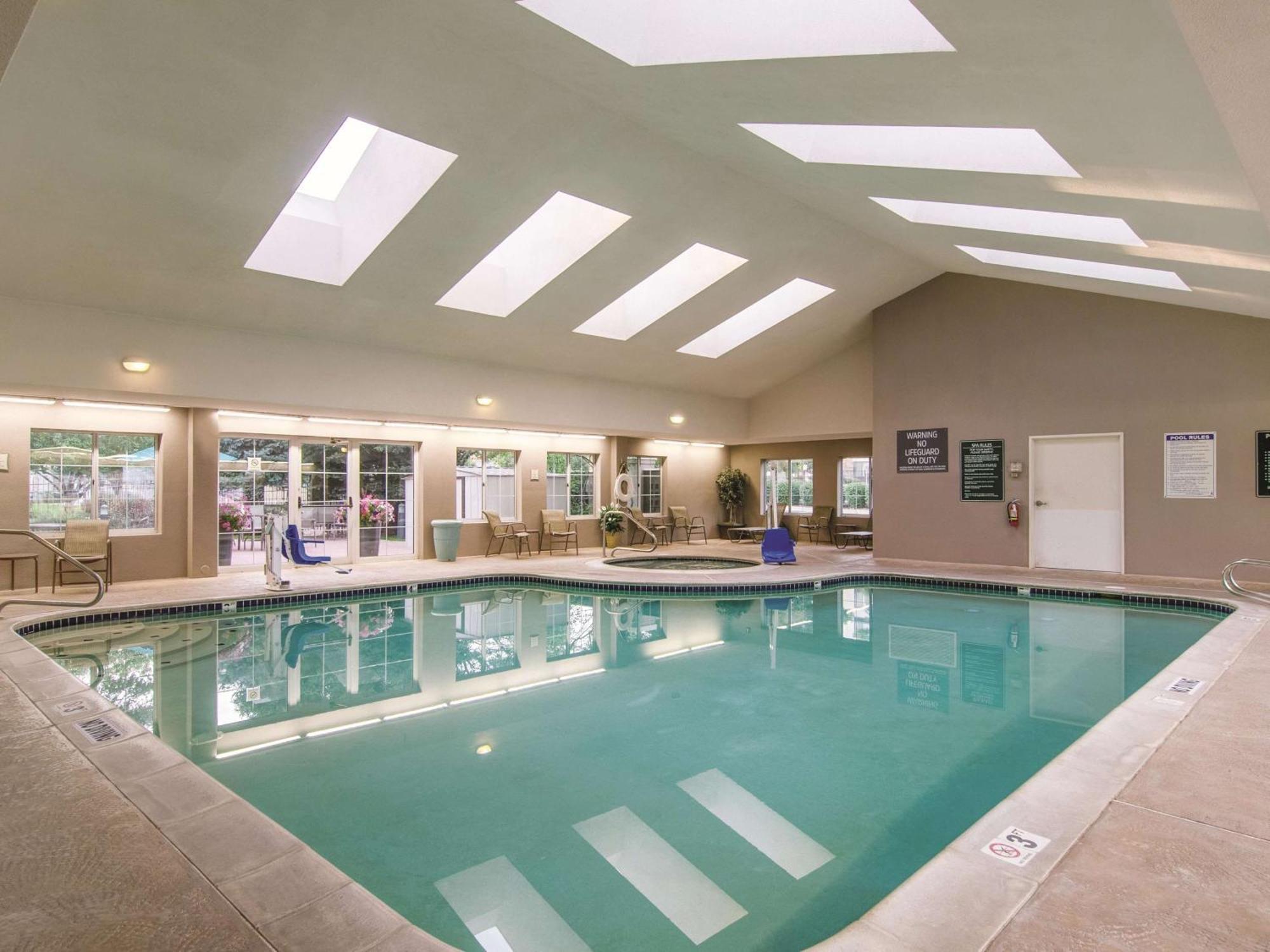 Hotel La Quinta By Wyndham Airport Dia DEN